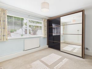 Bedroom- click for photo gallery